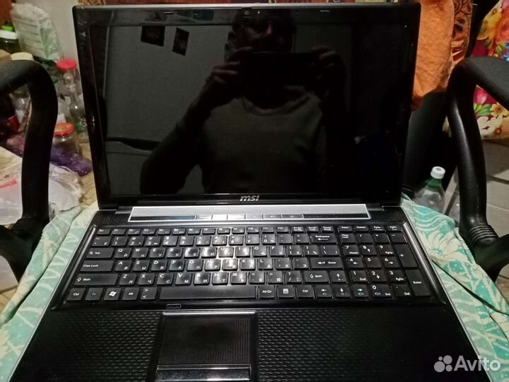 Ноутбук msi ms-16G1