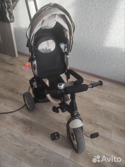 Детский велосипед трехколесный с ручкой