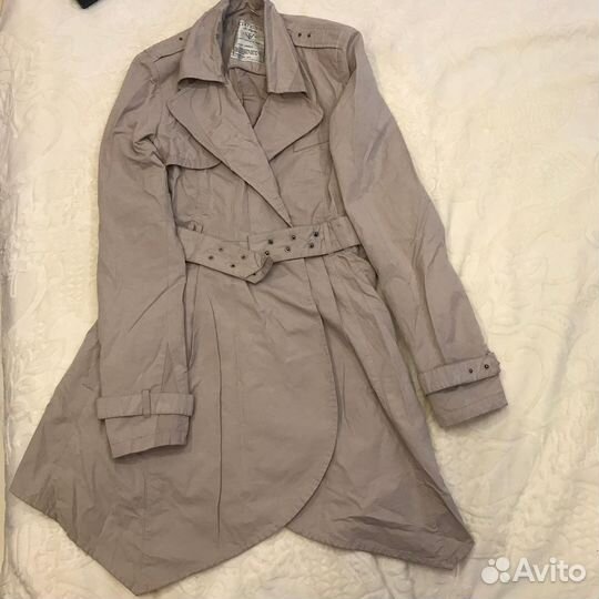 Плащ женский guess