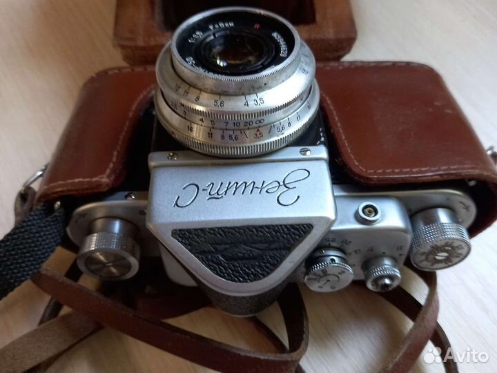 Пленочный фотоаппарат зенит С