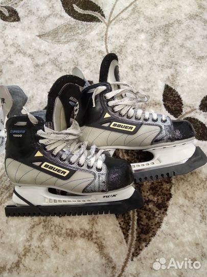 Коньки для игры в хоккей