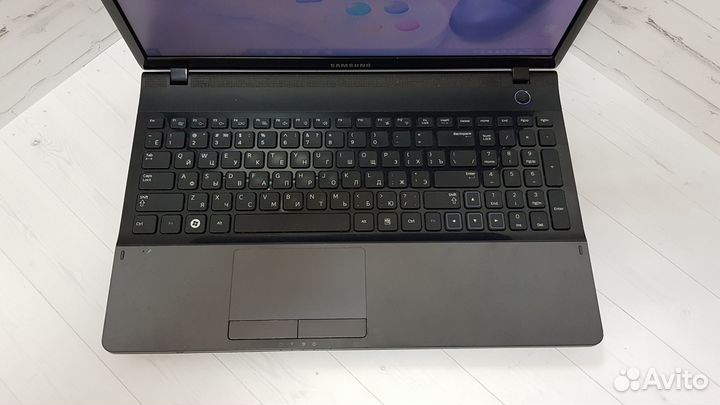 Игровой ноутбук Samsung 4потока/2видеокарты/6Gb/SS