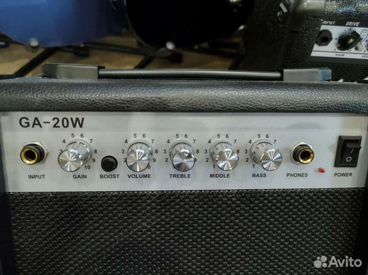 Комбоусилитель 20Вт (новый)