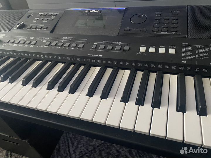 Синтезатор yamaha psr e463