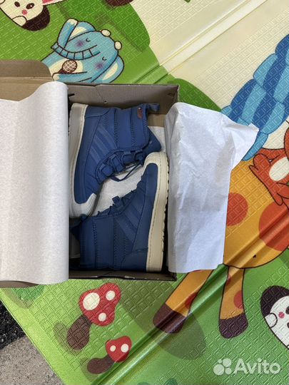 Дутики Adidas 30p