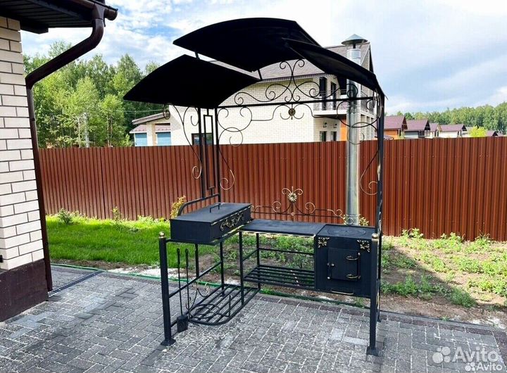 Беседка с мангалом