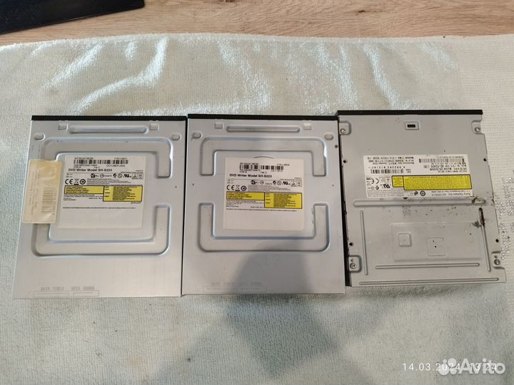 Dvd привод SATA