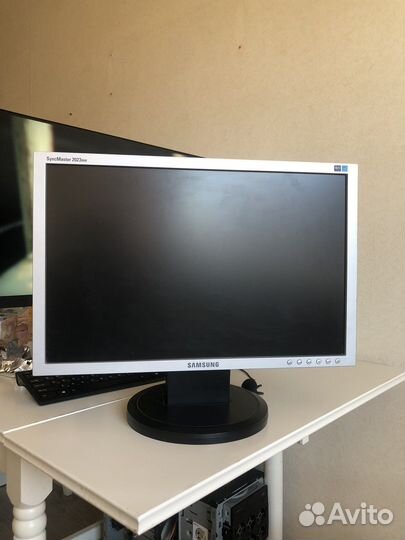 Монитор Samsung syncmaster 2023nw