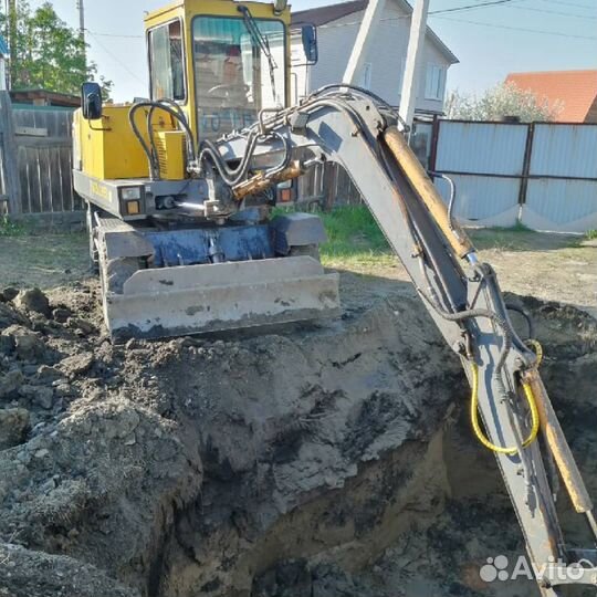Экскаватор, гидромолот