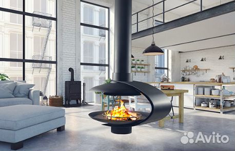 Современный подвесной камин на дровах