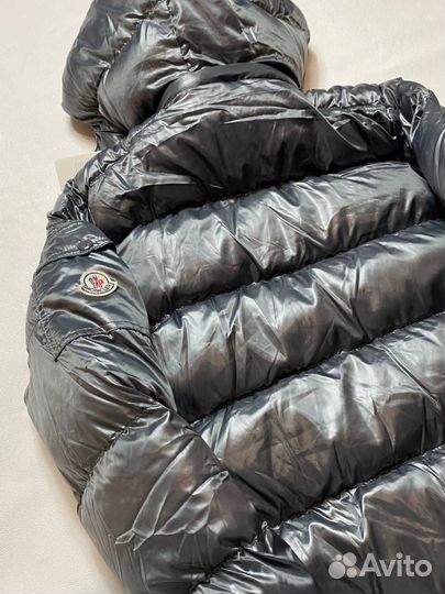 Пуховик moncler