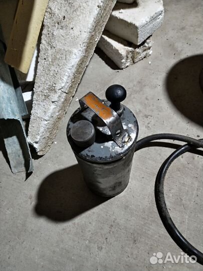 Нагнетатель масляный