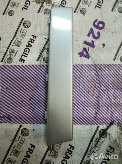 Накладка под фонарь левая Skoda Octavia Tour A4