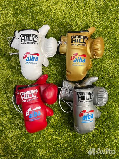 Брелок боксерские перчатки Green Hill Aiba