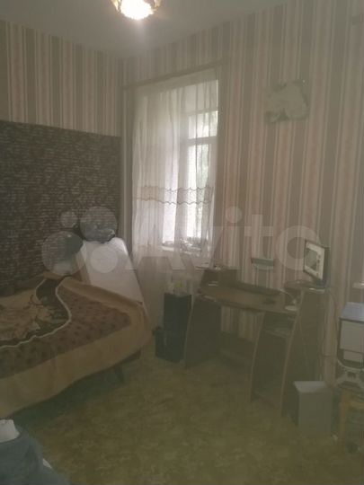 4-к. квартира, 72 м², 2/5 эт.