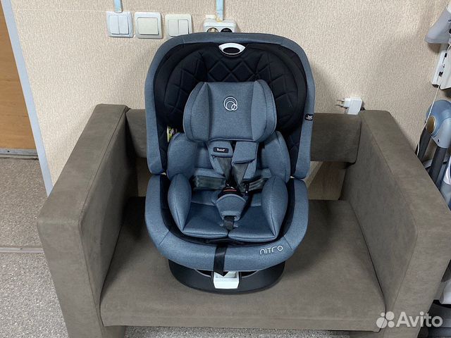 Автокресло с изофикс