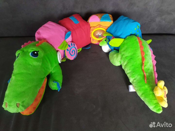 Игрушка-шуршалка крокодил