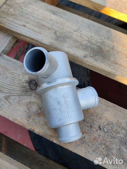 Термостат новый 2110-1306010