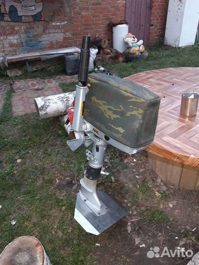 Лодочный мотор 4х тактный 4 л.с