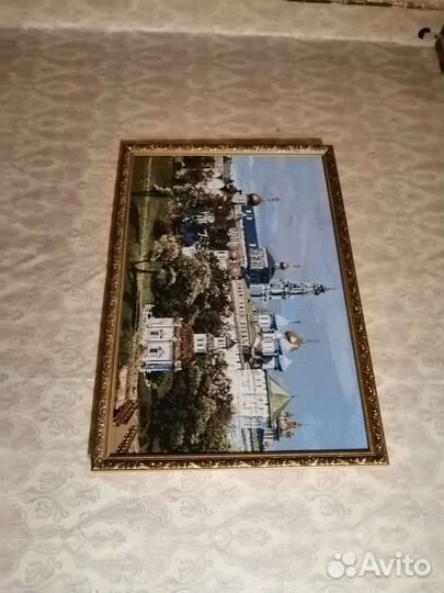 Картина из гобелена