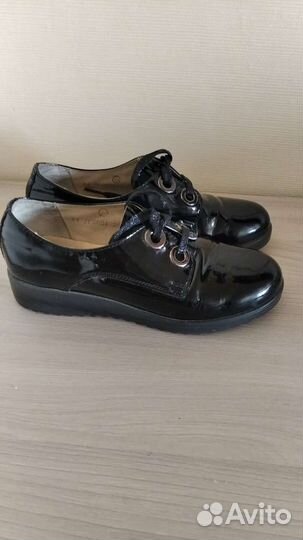 Туфли для девочки 34размер