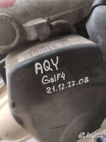 Двигатель Volkswagen Golf 4 2001 AQY
