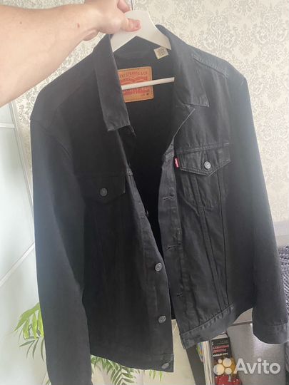 Джинсовая куртка levis M