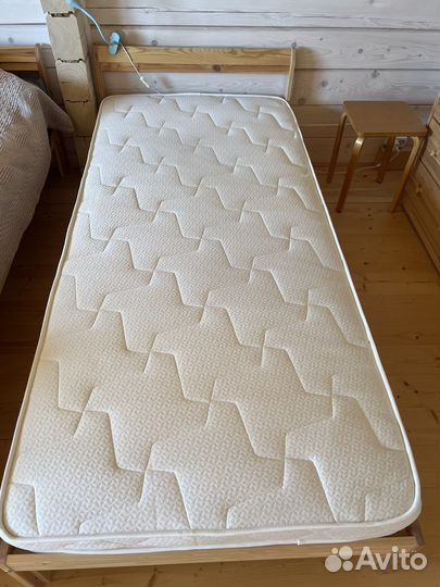 Детская кровать IKEA с матрасом