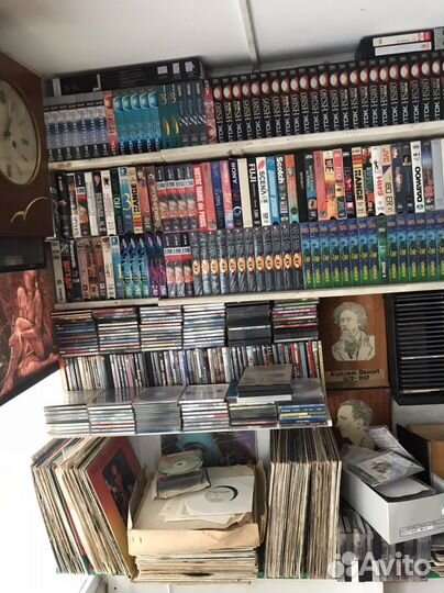 Видео Аудио компакт диски пластинки