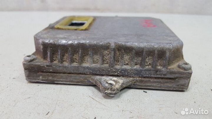 Блок розжига ксенона передний левый Audi A8 D2