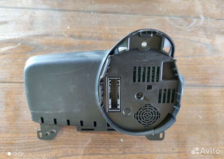 Щиток приборов Chevrolet Aveo T300