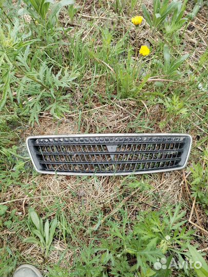 Решётка на Toyota - chaser