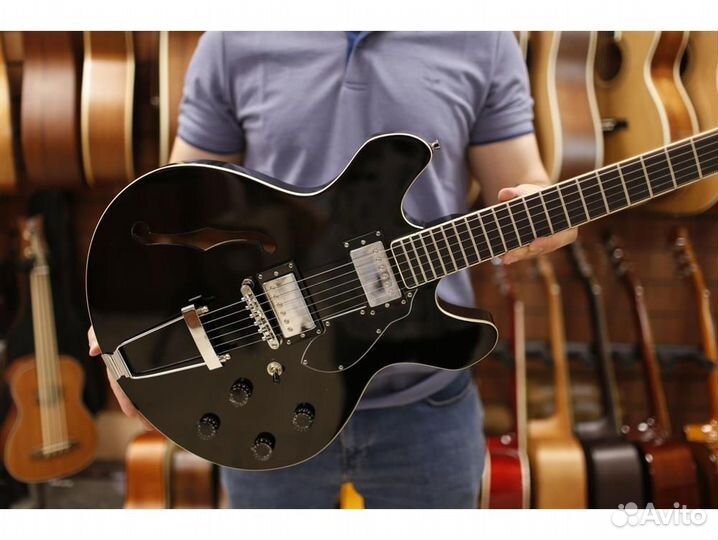 Stagg SVY 533 BK полуакустическая электрогитара, ч