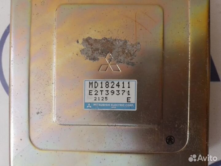 Блок управления двигателем Mitsubishi Colt 1.3