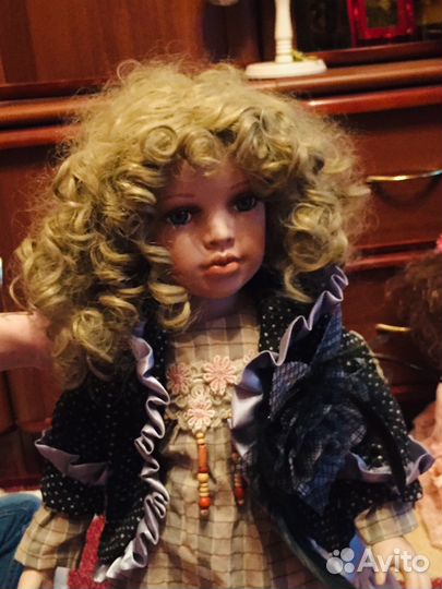 Кукла фарфоровая дизайнерская