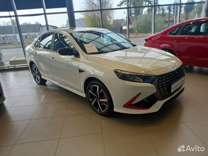 Kaiyi E5 1.5 CVT, 2023