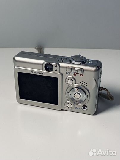 На доставке Компактный фотоаппарат canon ixus 50