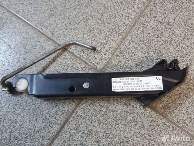 Домкрат Daewoo