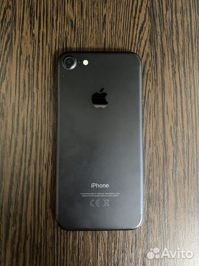 iPhone 7, 32 ГБ