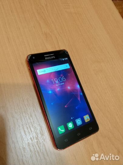 Philips Xenium V377, 8 ГБ