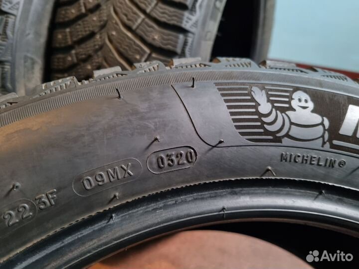 Michelin X-Ice North 4 215/55 R17 98T