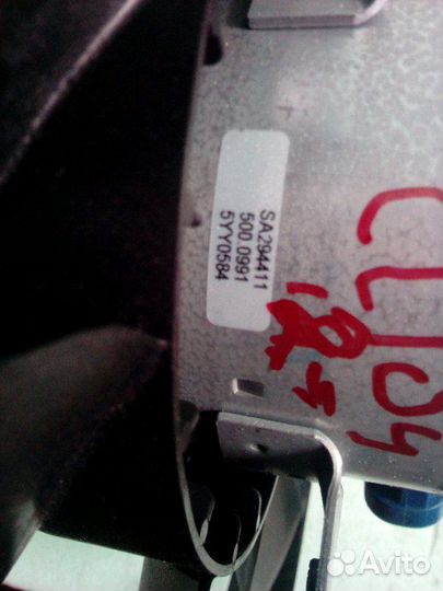 Вентилятор радиатора передний Renault Clio 4 2012