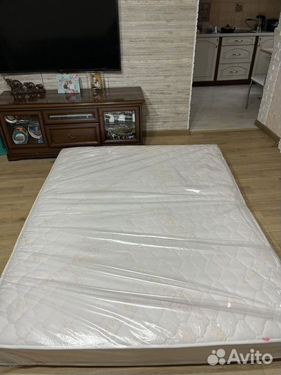Матрац 160 200 бу