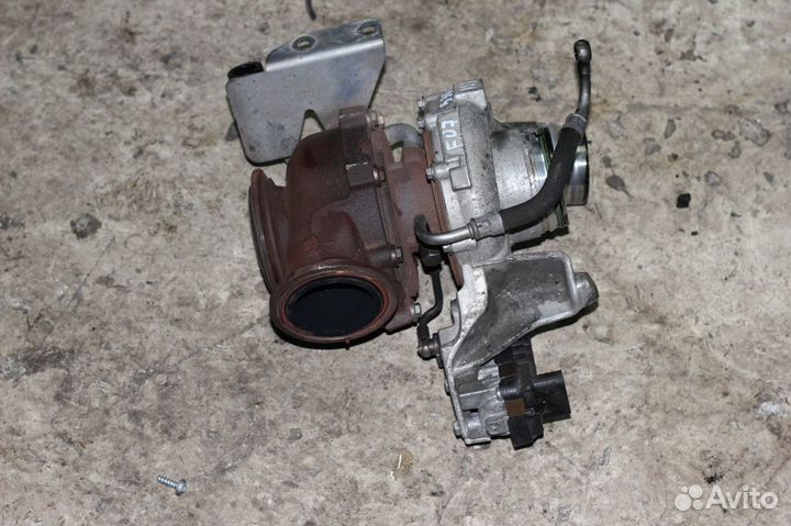 Турбина BMW 5 F07/F10/F11 2010 7799758