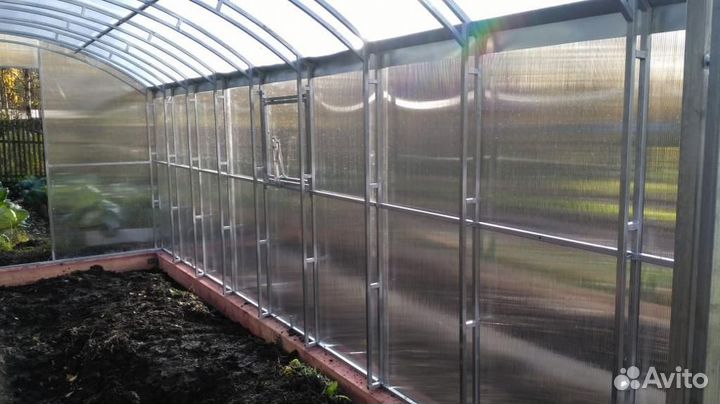 Теплица из поликарбоната