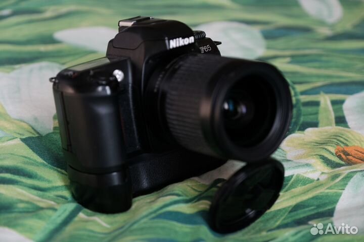 Nikon F65 плёночный зеркальный фотоаппарат