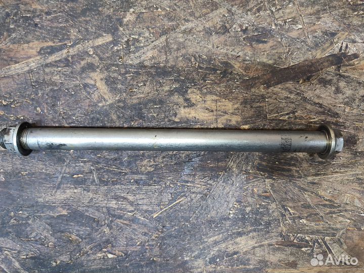 Zzr600-2 93-06 ось маятника