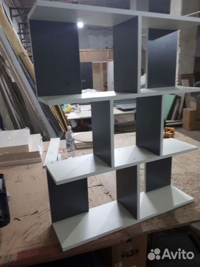 Полка настенная навесная