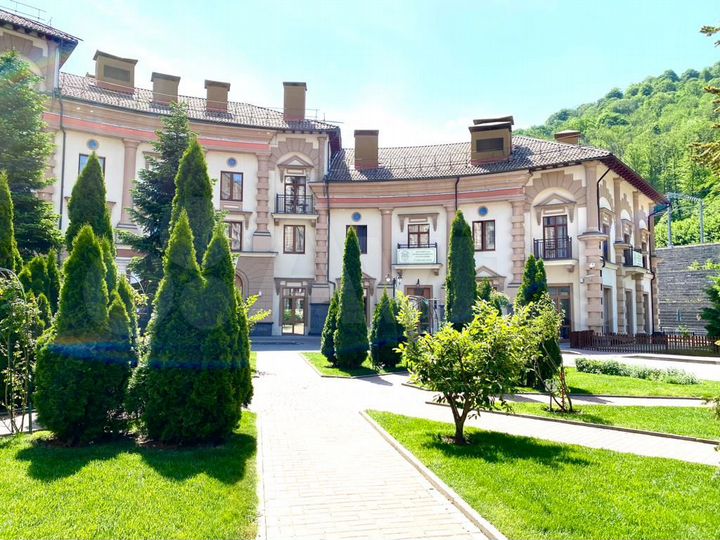 2-к. апартаменты, 56 м², 5/5 эт.