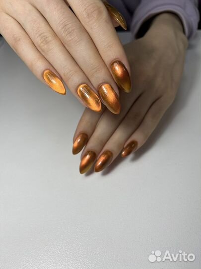 Покрытие ногтей на руках гель-лаком